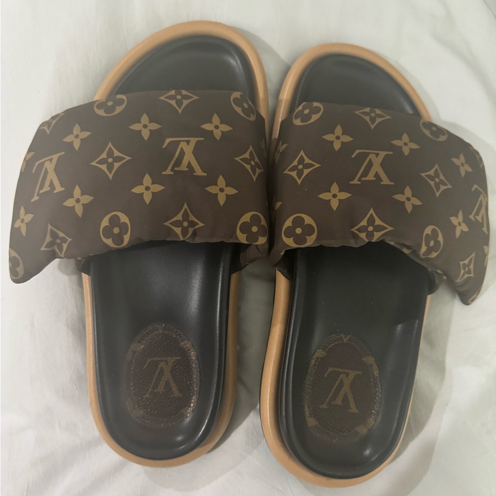LV puff pillow slides 100% authentic